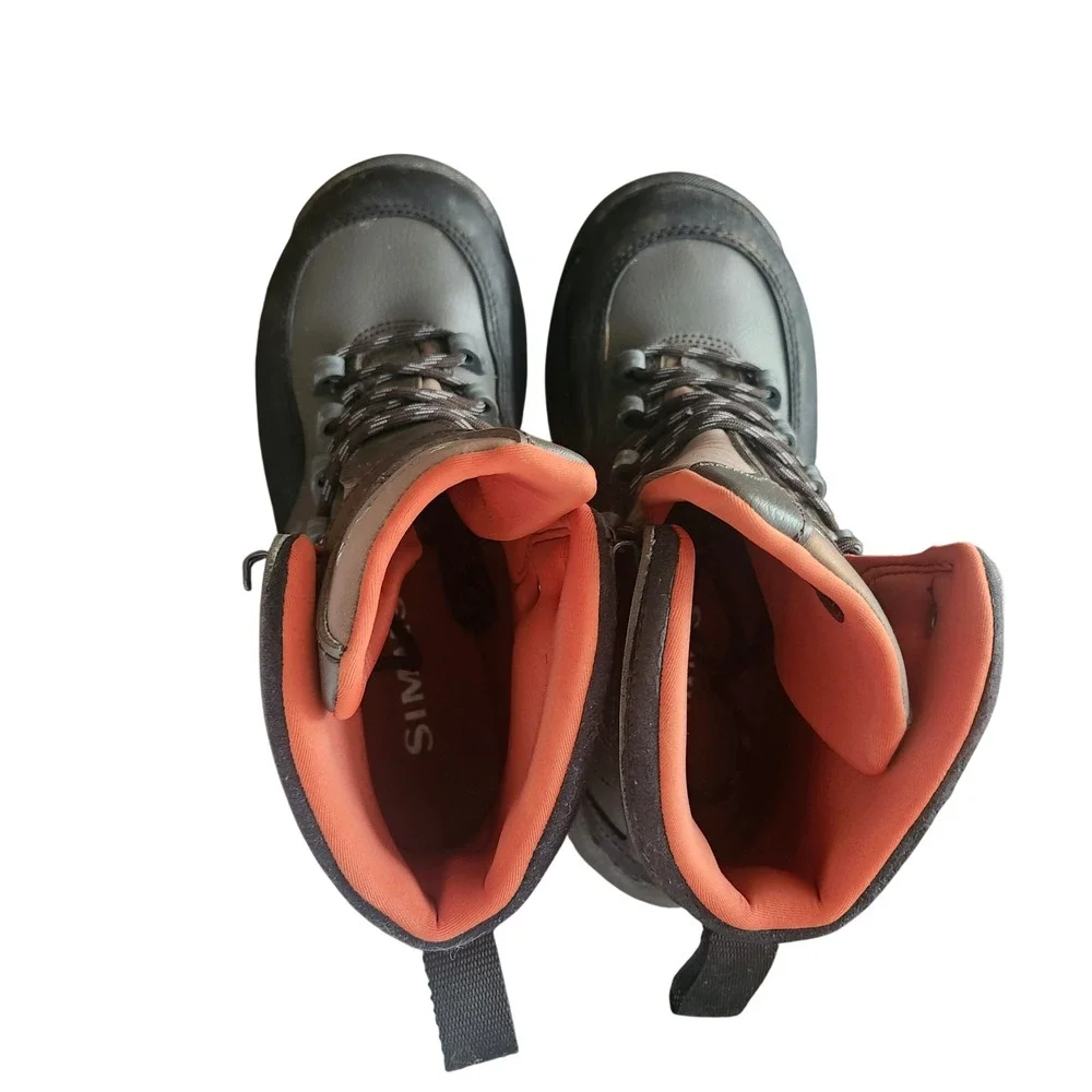 Simms Wading Boots Mens 7 Black Grey Freestone Rubber Sole Hiking Fly Fishing